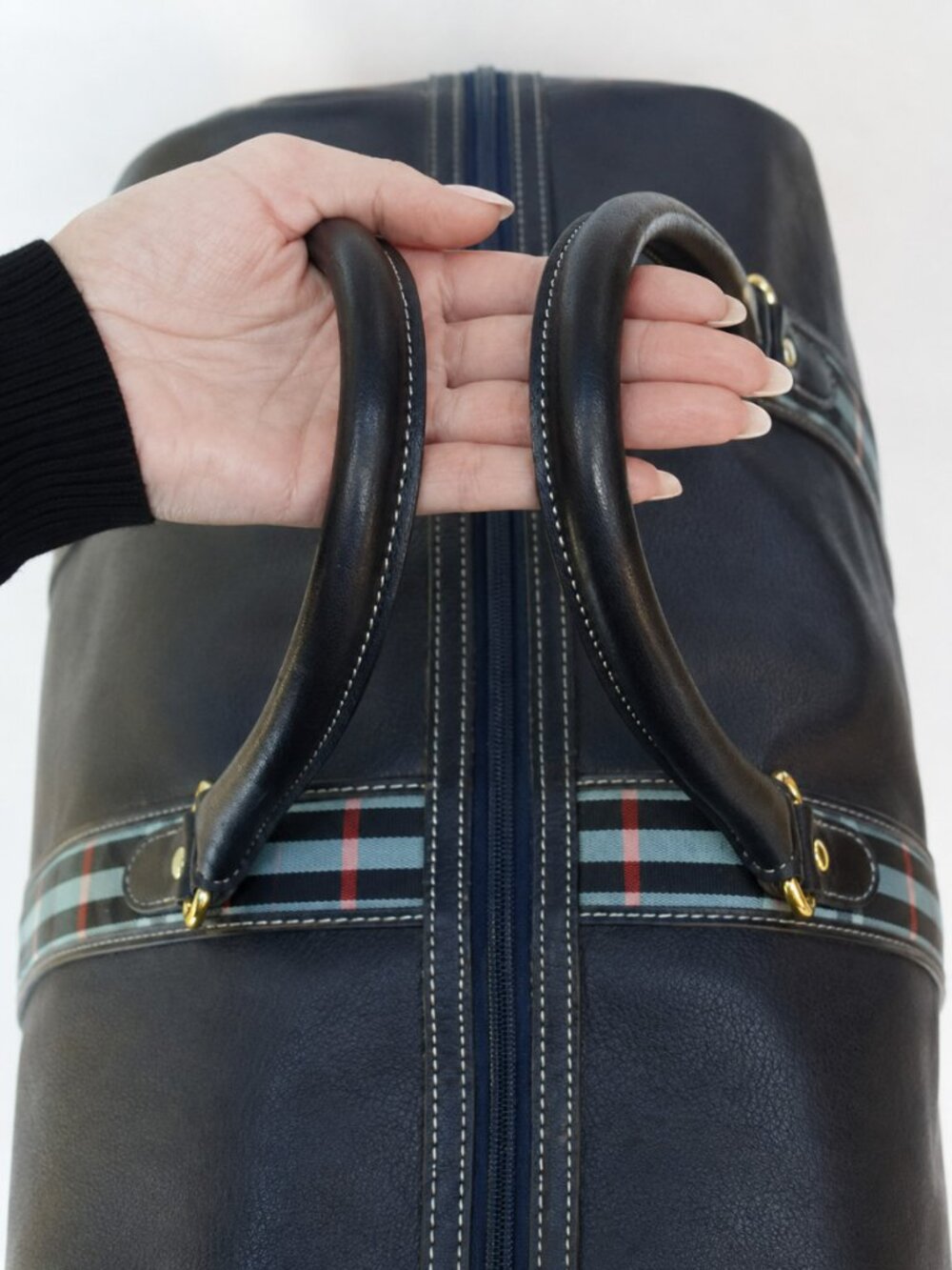 Vintage Burberrys Midnight Navy Leather Boston Duffel Travel Bag - Picture 6 of 13